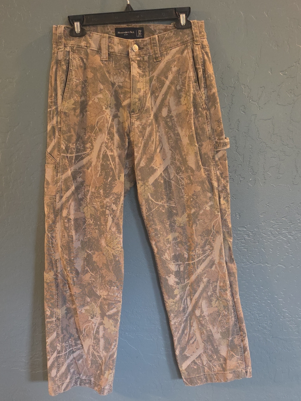 Abercrombie & Fitch Brown Realtree-Style Cargo Pants